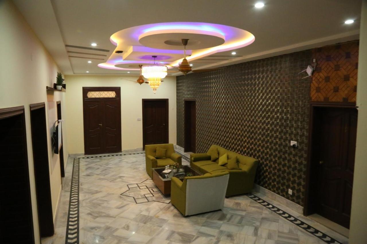 Hotel Pak Continental Multan Zewnętrze zdjęcie