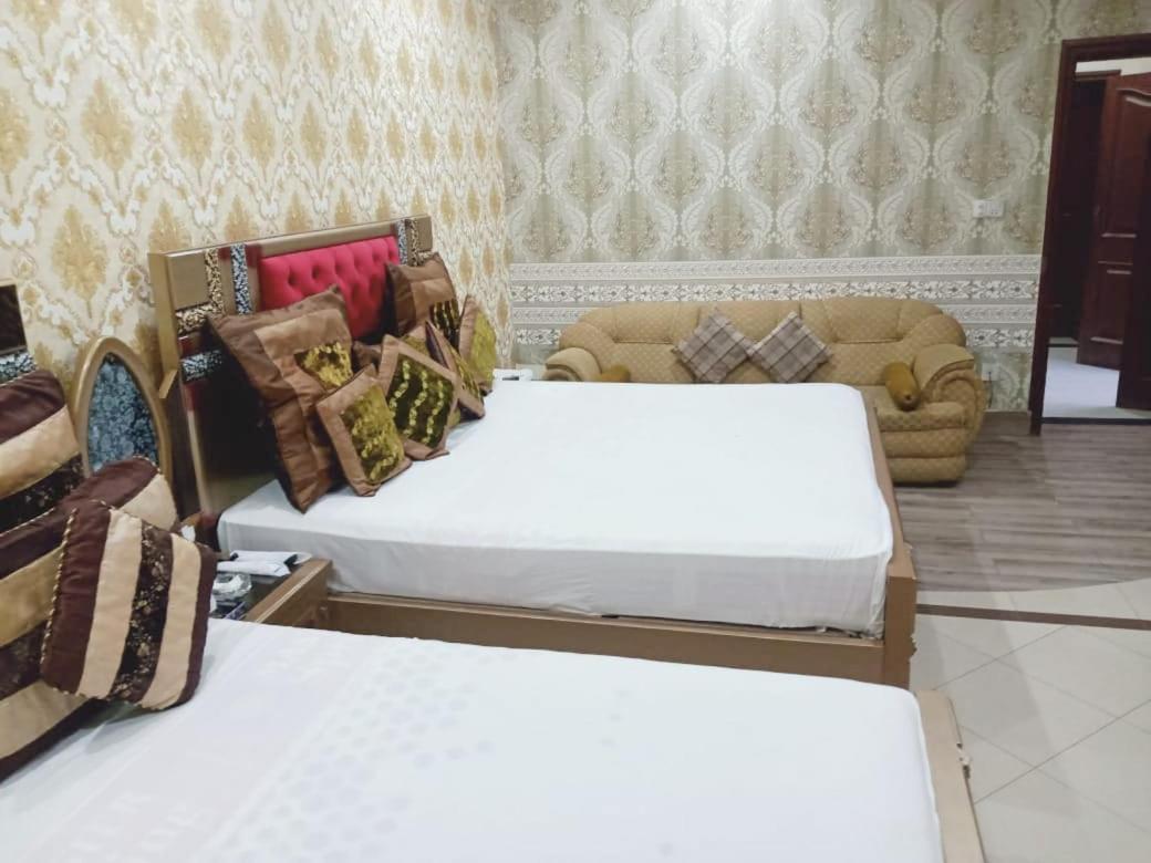 Hotel Pak Continental Multan Zewnętrze zdjęcie
