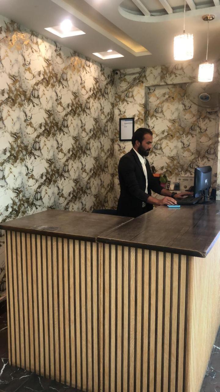 Hotel Pak Continental Multan Zewnętrze zdjęcie